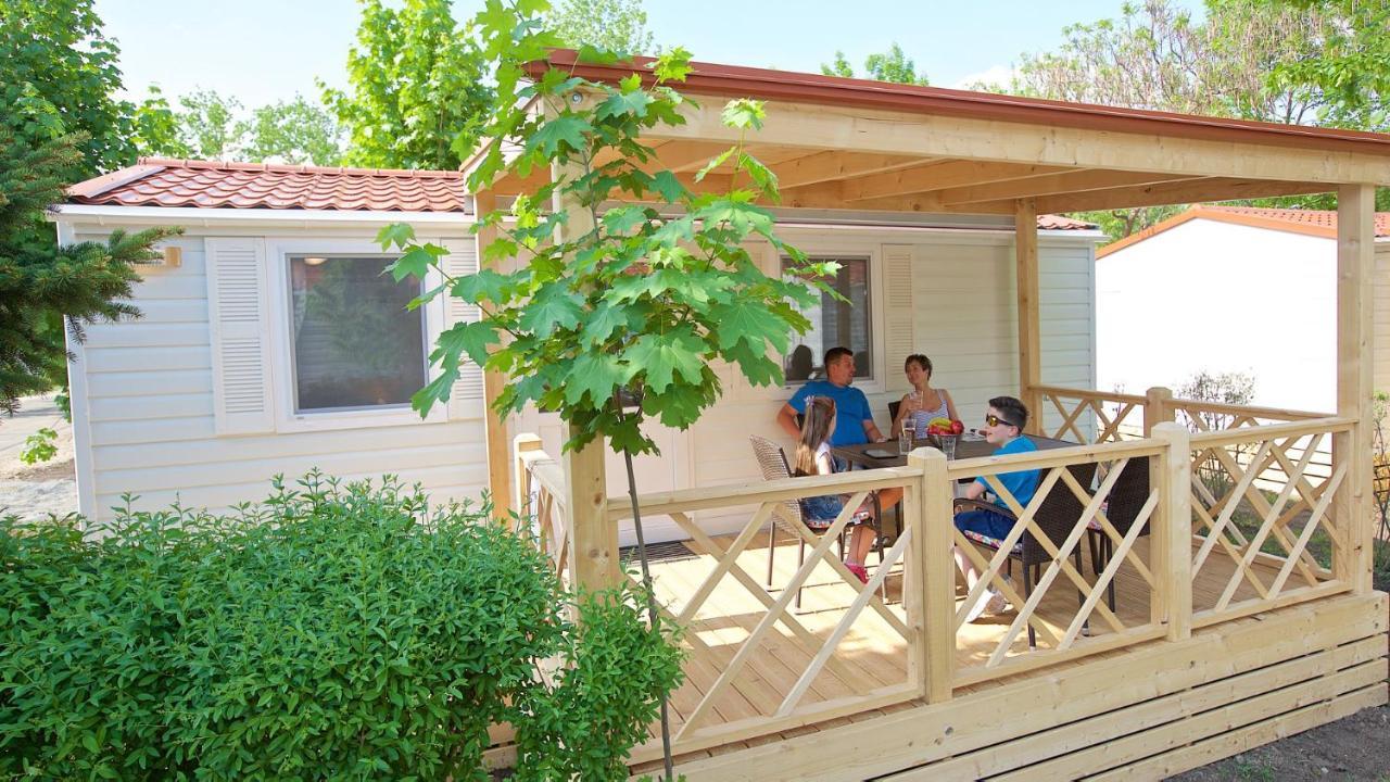 Hajdúszoboszló Hungarospa Thermal Camping Mobilhaz מראה חיצוני תמונה